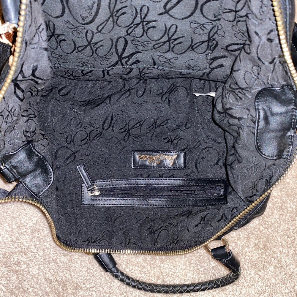 Beautiful handbag - Picture 3 of 4